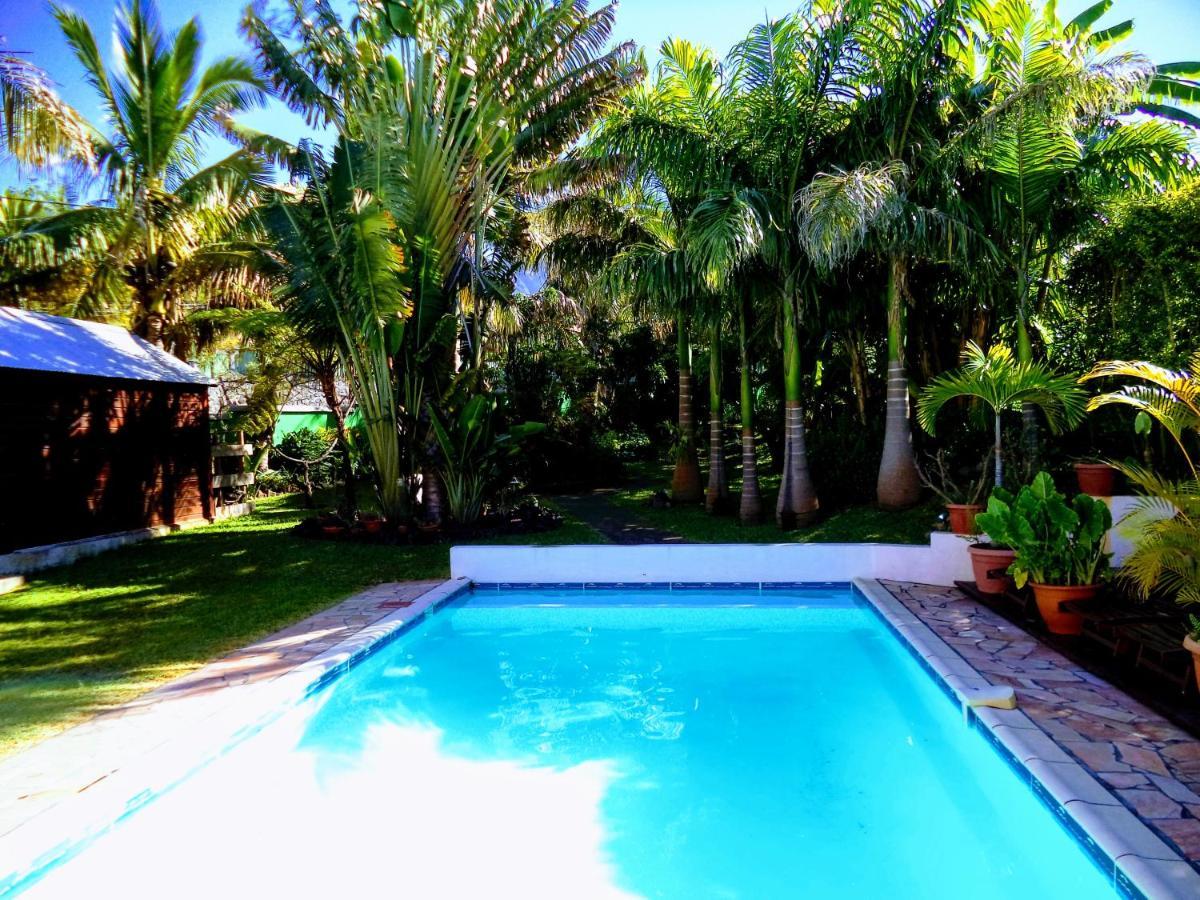 Villa arbre du voyageur, 4 étoiles et 4 clévacances Noël Extérieur photo