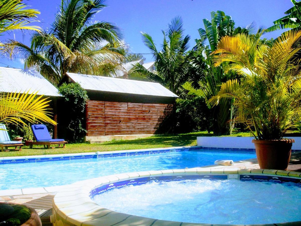 Villa arbre du voyageur, 4 étoiles et 4 clévacances Noël Extérieur photo